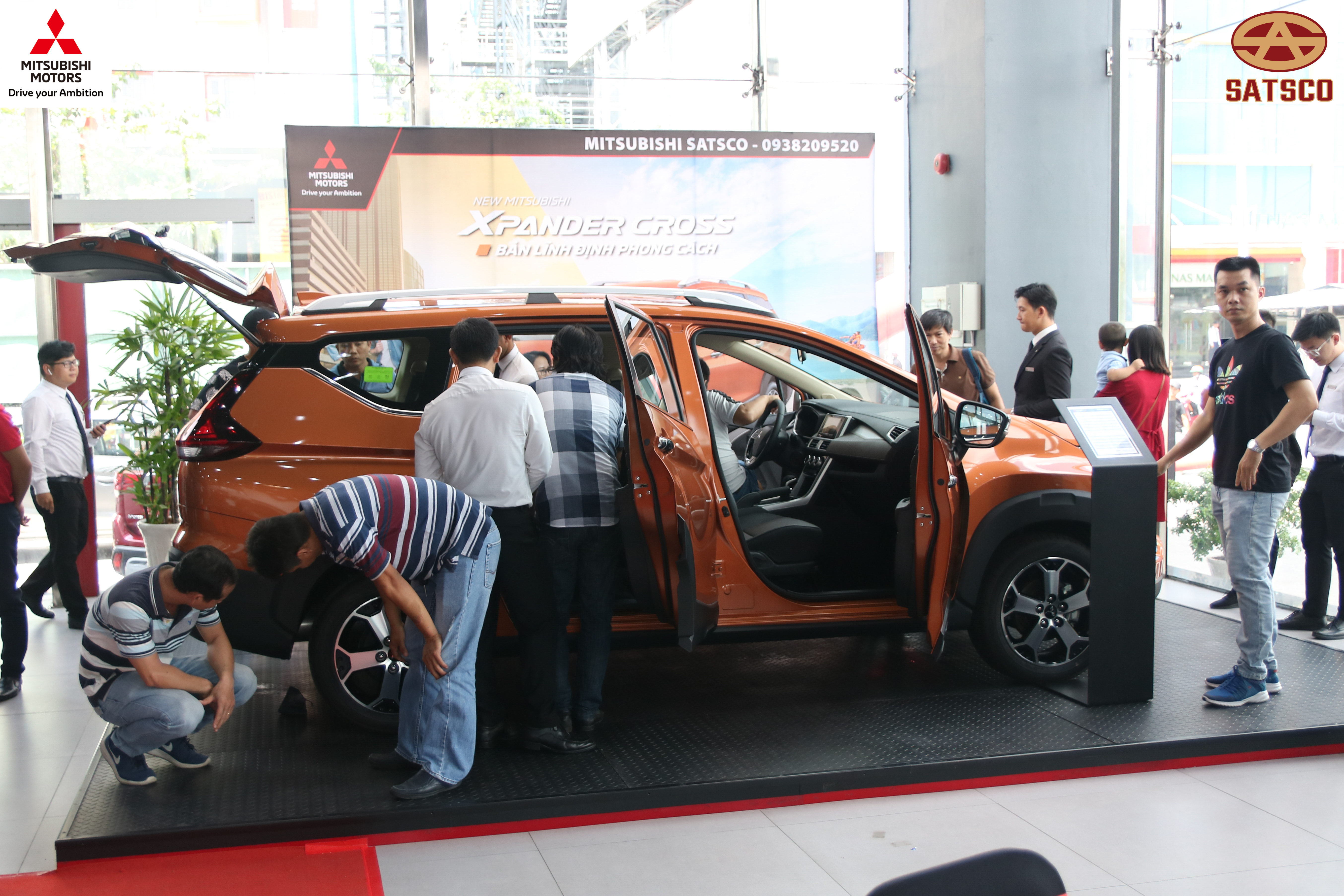 Lễ ra mắt NEW MITSUBISHI XPANDER CROSS – Bản lĩnh định phong cách